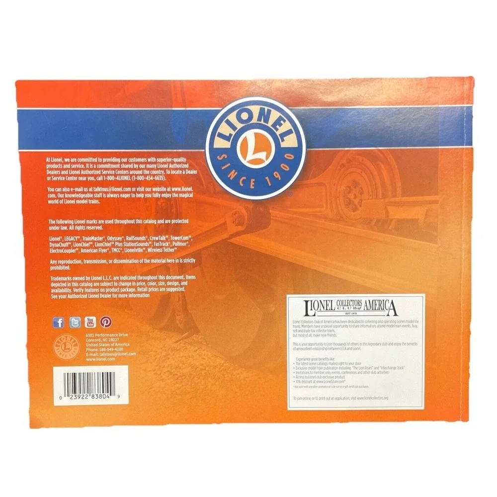 Lionel: Since 1900‎ Ready To Run Train 2016 Christmas Catalog